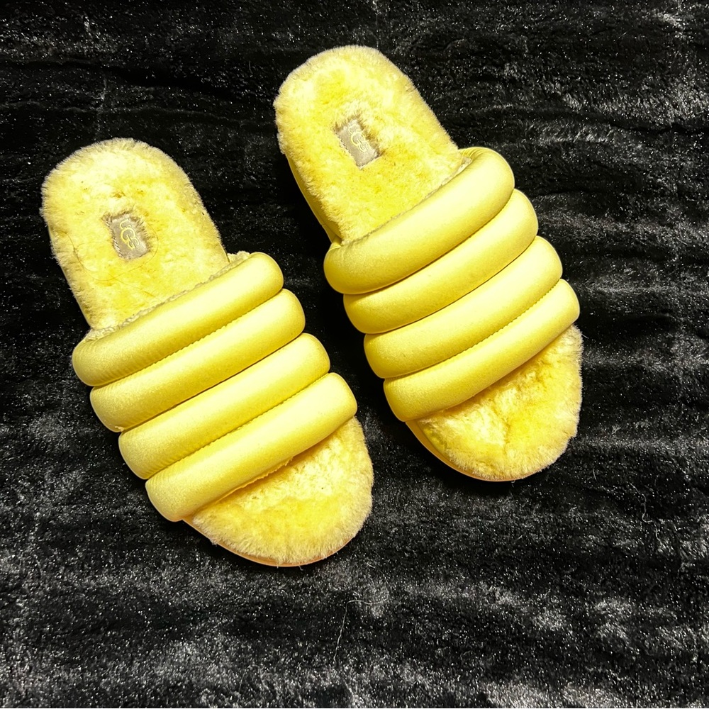 UGG Women's Maxi Slide Banana Pudding